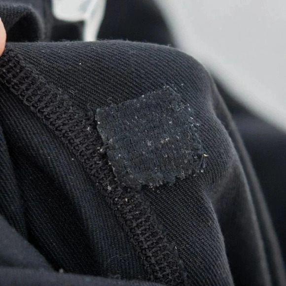 Lululemon Black cropped leggings with lilac stripes | 4 - Picture 7 of 8